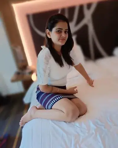 Escort Service In Dera Bassi
