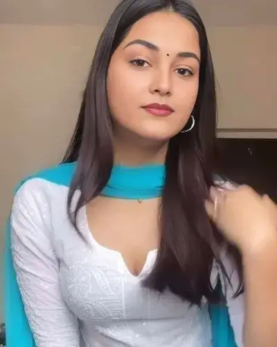 Escort In Dera Bassi
