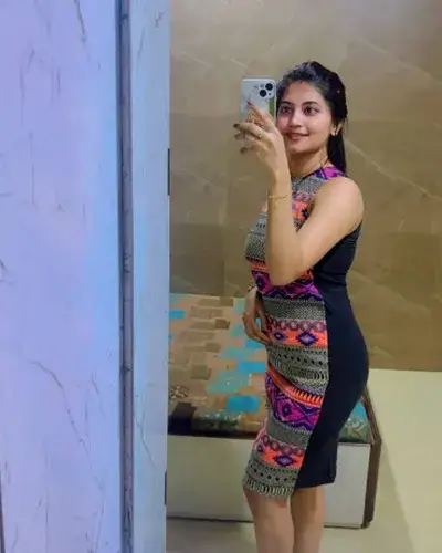 Escort Dera Bassi